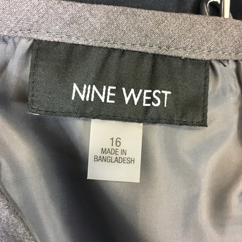 ✔️SOLD✔️NINE WEST NWT Grey Business Casual Skirt - Picture 3 of 8
